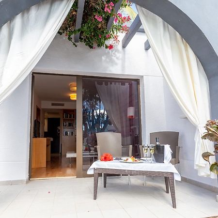 R2 Romantic Fantasia Suites & Dreams - Adults Only Tarajalejo Exterior foto