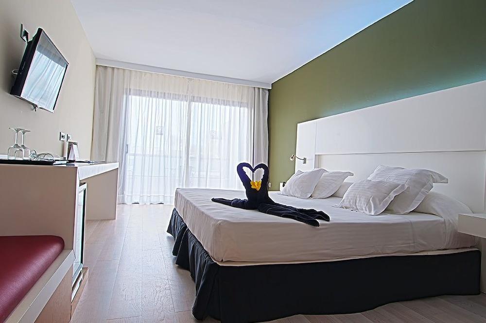 R2 Romantic Fantasia Suites & Dreams - Adults Only Tarajalejo Exterior foto