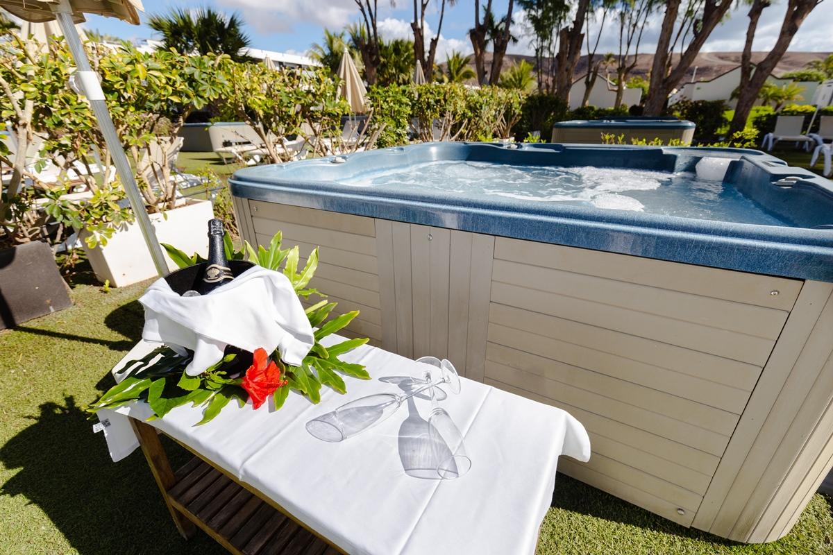 R2 Romantic Fantasia Suites & Dreams - Adults Only Tarajalejo Exterior foto