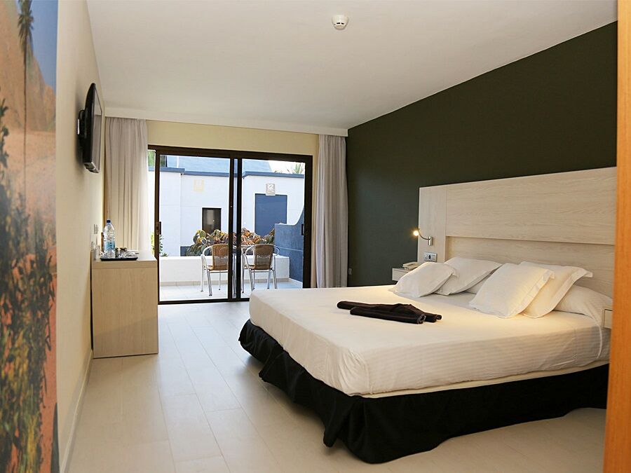 R2 Romantic Fantasia Suites & Dreams - Adults Only Tarajalejo Exterior foto